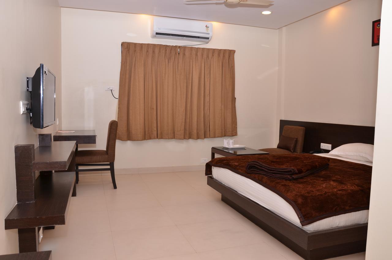 Mohini Royal Hotell Jharsuguda Eksteriør bilde